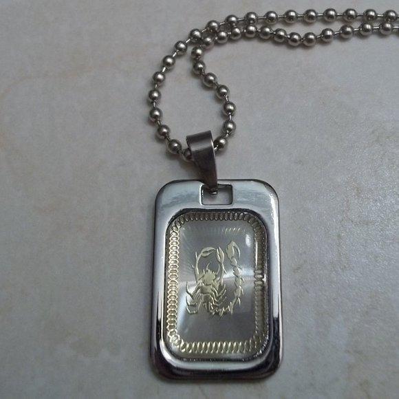 New Stainless Steel Scorpio Dog Tag Necklace - Picture 3 of 3